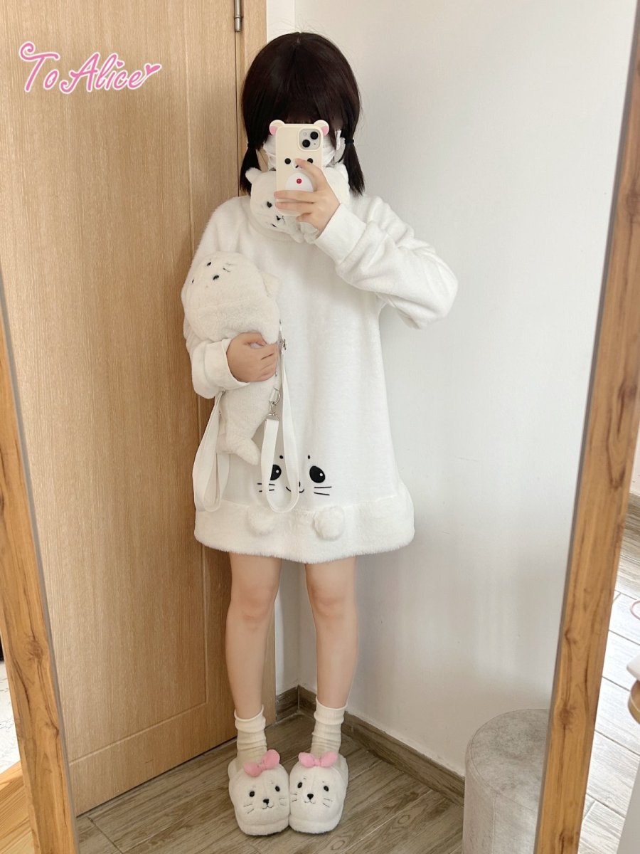 画像27: 【Last one】【ToAlice】C1115あざらしトレーナー (27)