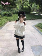 画像19: 【To Alice】C4572くろいうさぎ耳付き裏起毛パーカー (19)