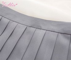 画像2: 【Last one】【ToAlice】J182ねこちゃん刺繍入りプリーツスカート【本店・通販限定】【30％OFF】 (2)