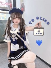 画像4: 【ToAlice】P897ラビットポリスミニポーチ【30％OFF】 (4)