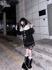 画像37: 【PuppetBombs】Q14オープンショルダーレースアップパーカー (37)