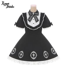 画像1: 【PuppetBombs】Q142 十字架刺繍入りパフ袖ワンピース【30%OFF】 (1)