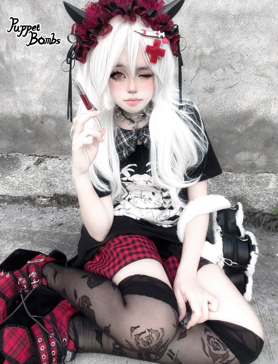 画像4: 【Puppet Bombs】QS72 スタッズクロスチャームチョーカー (4)