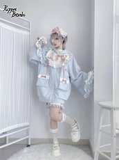 画像17: 【Puppet Bombs】Q20 はしごレースフレア袖猫耳パーカー (17)