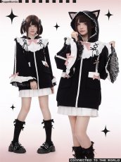 画像13: 【Puppet Bombs】Q20 はしごレースフレア袖猫耳パーカー (13)