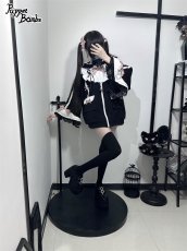 画像26: 【Puppet Bombs】Q20 はしごレースフレア袖猫耳パーカー (26)