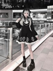 画像10: 【PuppetBombs】Q352 十字架刺繍入り長袖ワンピース (10)