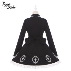 画像2: 【PuppetBombs】Q352 十字架刺繍入り長袖ワンピース (2)