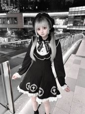 画像6: 【PuppetBombs】Q352 十字架刺繍入り長袖ワンピース (6)