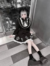 画像7: 【PuppetBombs】Q352 十字架刺繍入り長袖ワンピース (7)