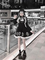 画像8: 【PuppetBombs】Q352 十字架刺繍入り長袖ワンピース (8)