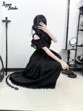 画像2: 【Puppet Bombs】Q437 オープンショルダーロングワンピース (2)