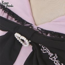画像5: 【PuppetBombs】Q87 レイヤード風レースアップうさみみフードワンピース【30%OFF】【期間限定】 (5)