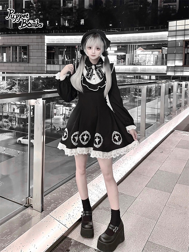 画像10: 【PuppetBombs】Q352 十字架刺繍入り長袖ワンピース (10)