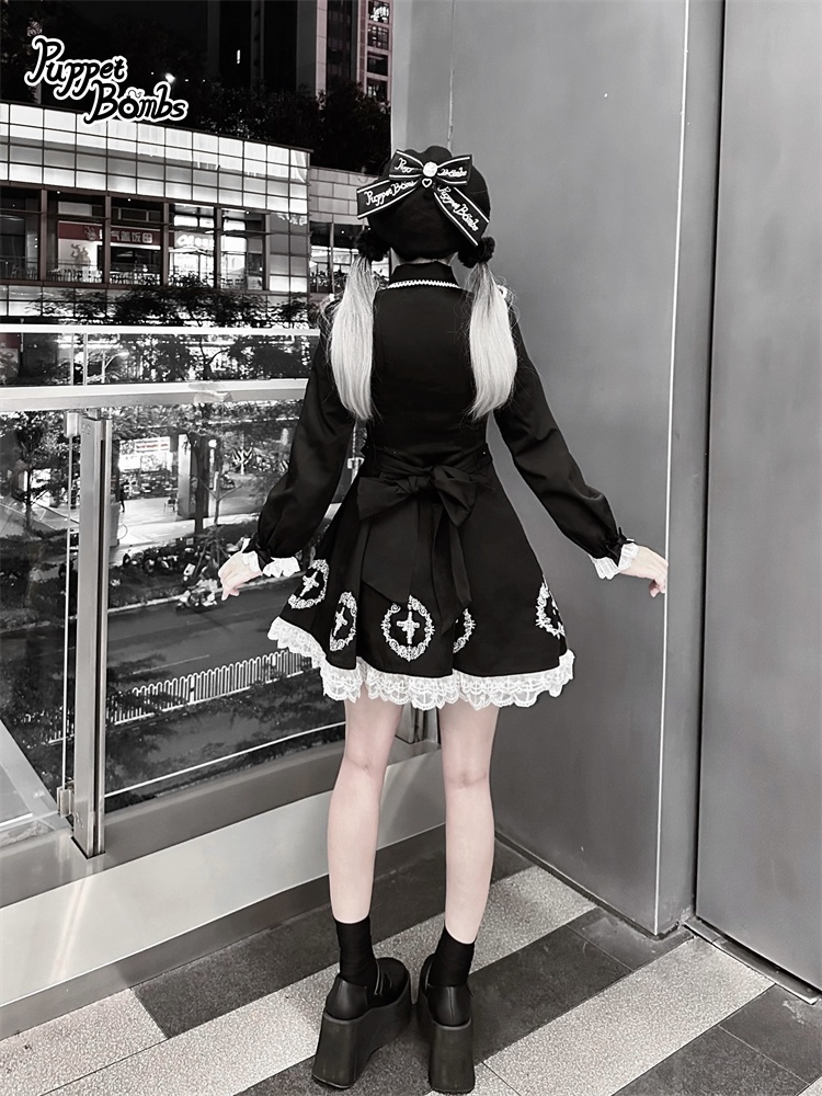 画像13: 【PuppetBombs】Q352 十字架刺繍入り長袖ワンピース (13)