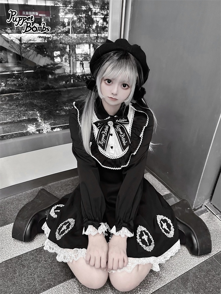 画像5: 【PuppetBombs】Q352 十字架刺繍入り長袖ワンピース (5)