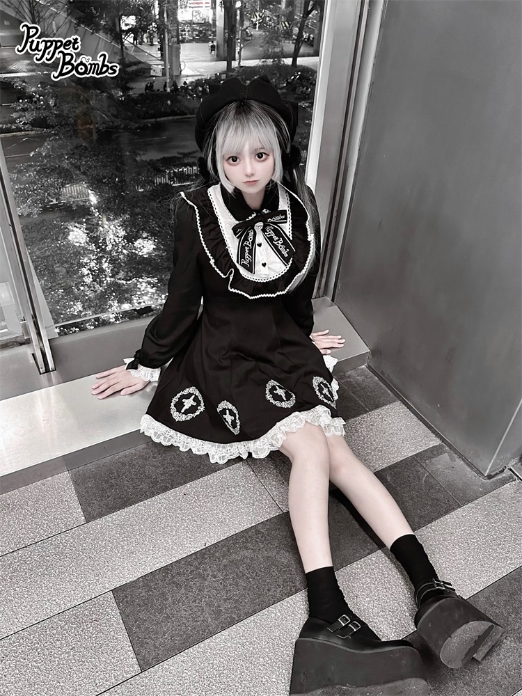 画像7: 【PuppetBombs】Q352 十字架刺繍入り長袖ワンピース (7)