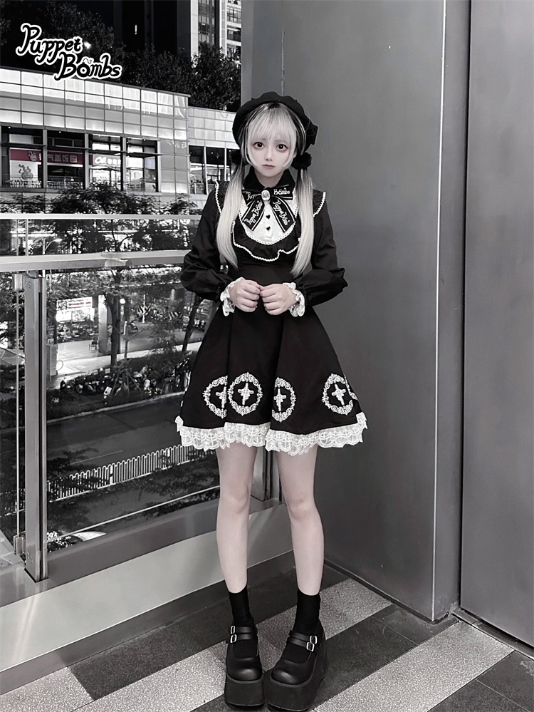 画像9: 【PuppetBombs】Q352 十字架刺繍入り長袖ワンピース (9)