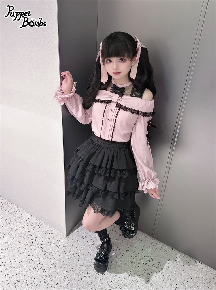 画像9: 【PuppetBombs】Q60 リボン風オフショルレーストップス (9)